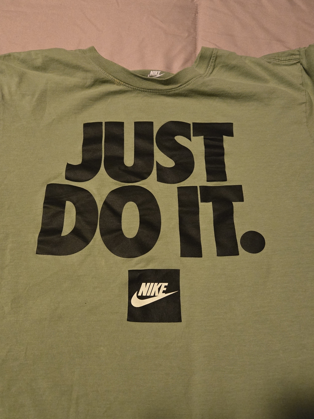 Nike "Just Do It." Graphic Tee in Olive Green